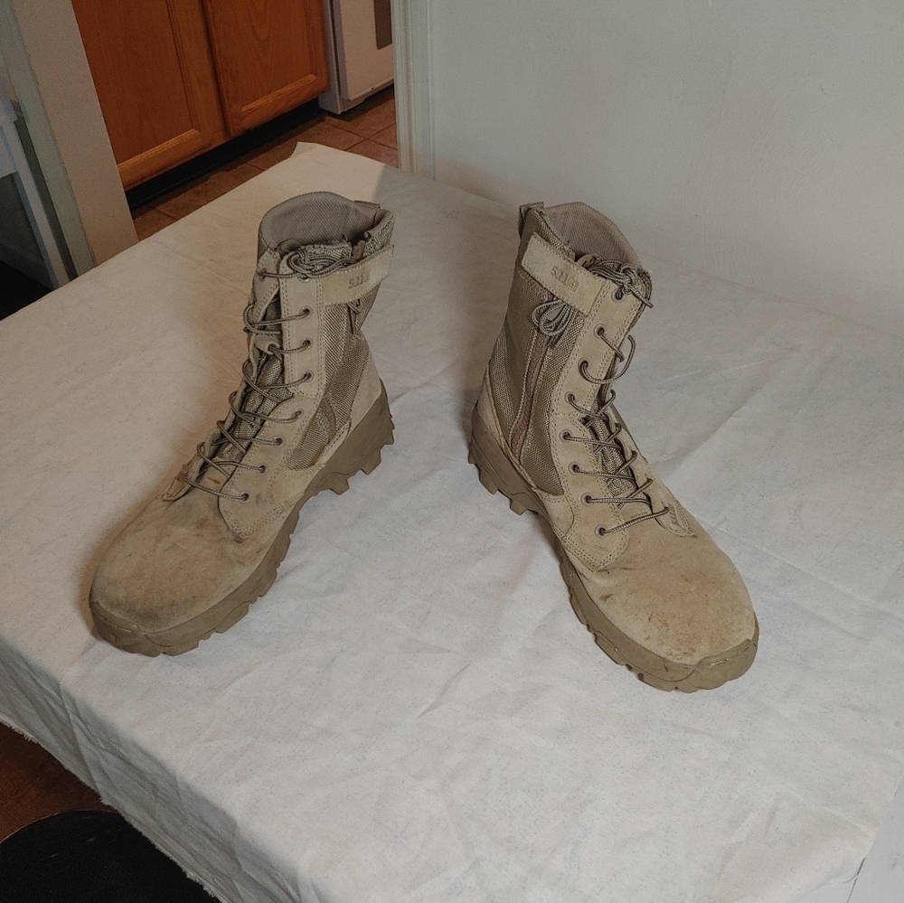 Mens 5.11 boots